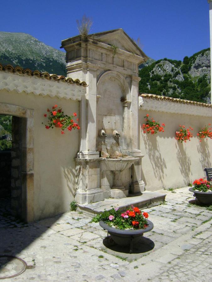 Casa Stefania Villa Barrea Luaran gambar